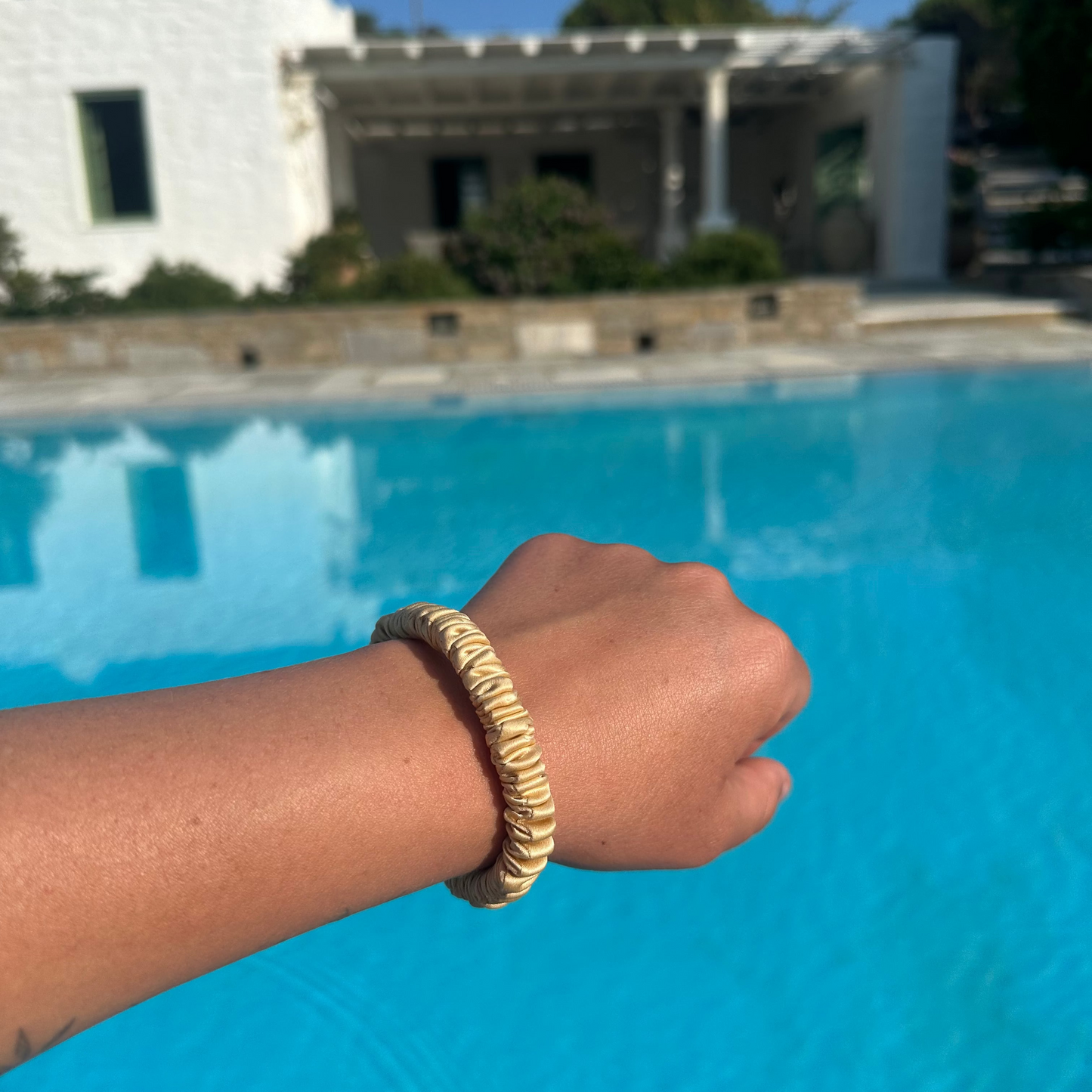 Everyday Silk Hair Tie in Honey Silk